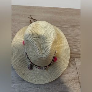 Beach hat